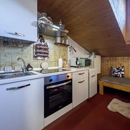 Borgata House - Fronte Piste - Free Wi-fi & Private Park * Sestriere