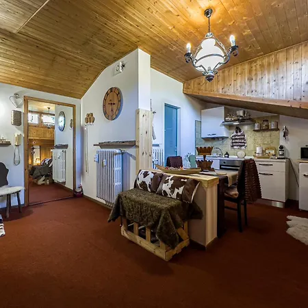 Apartment Borgata House - Fronte Piste - Free Wi-fi & Private Park Sestriere