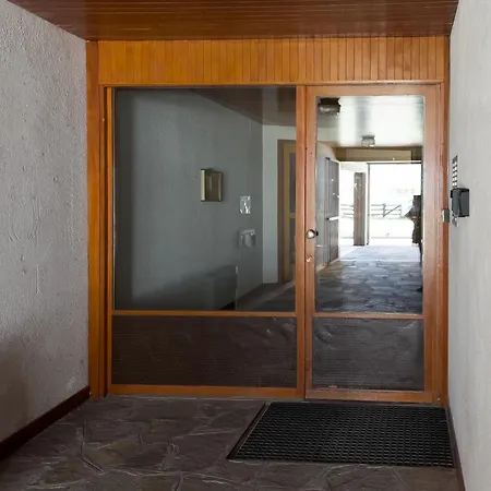 Borgata House - Fronte Piste - Free Wi-fi & Private Park Apartment *