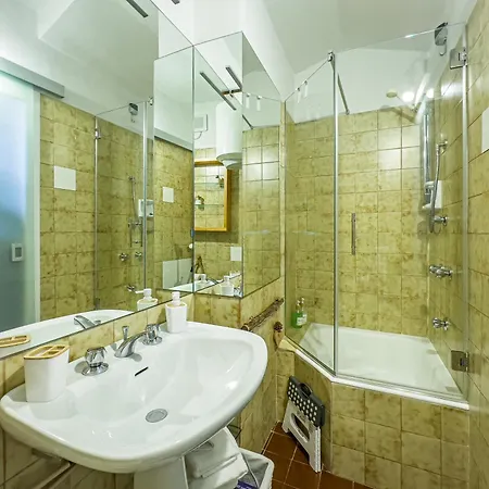 Borgata House - Fronte Piste - Free Wi-fi & Private Park *